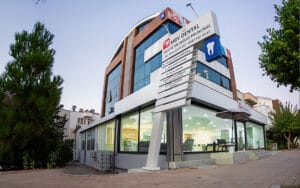 MRV Dental Antalya dış mekan görünümü