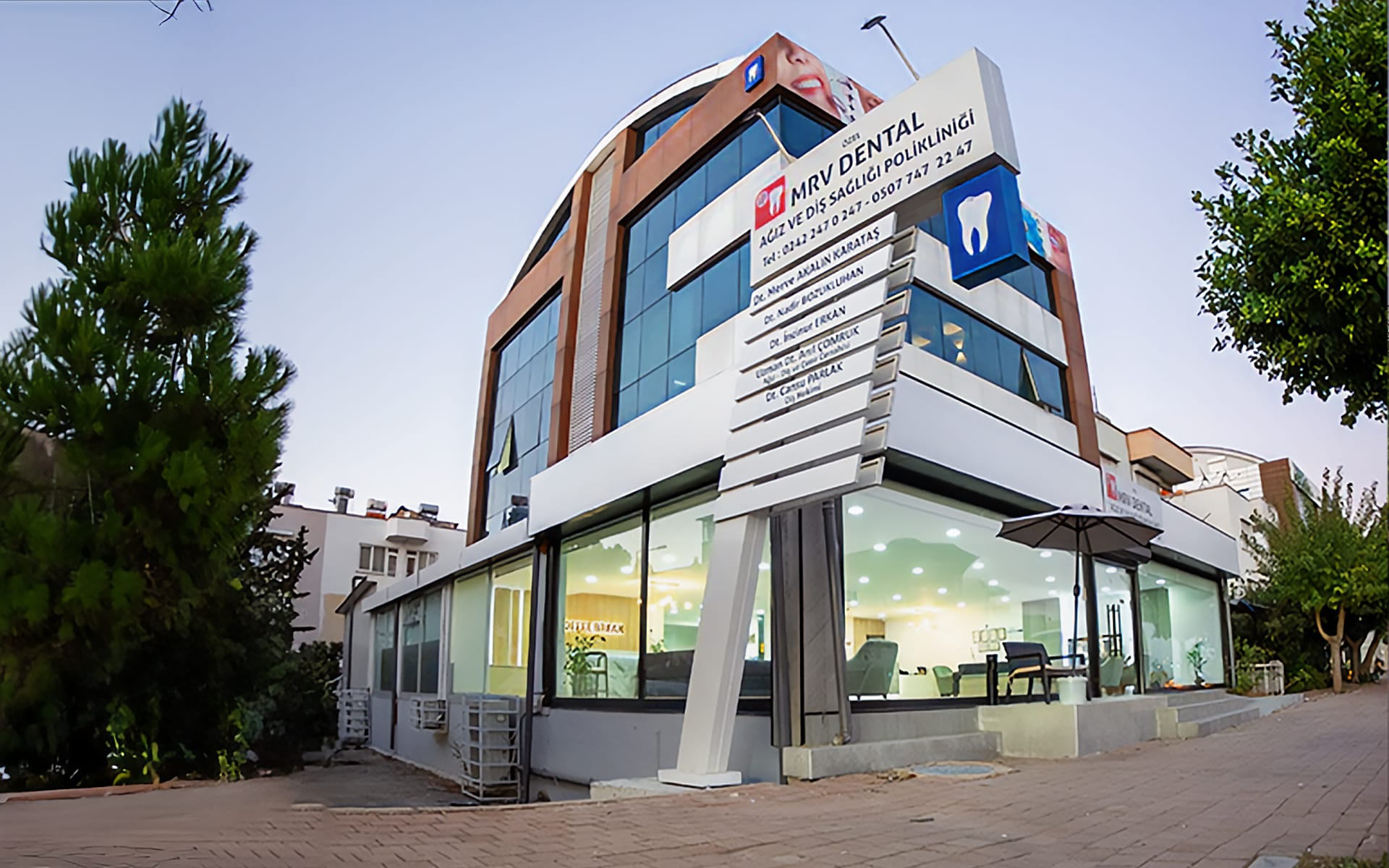 MRV Dental Antalya dış mekan görünümü