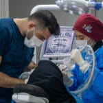 Antalya MRV Dental diş implant operasyonu